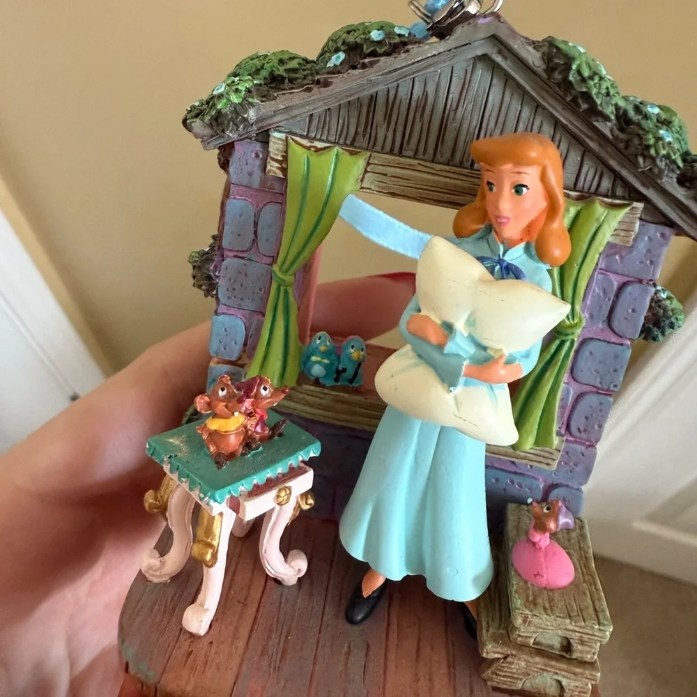 Disney Cinderella Ornament/Decor
